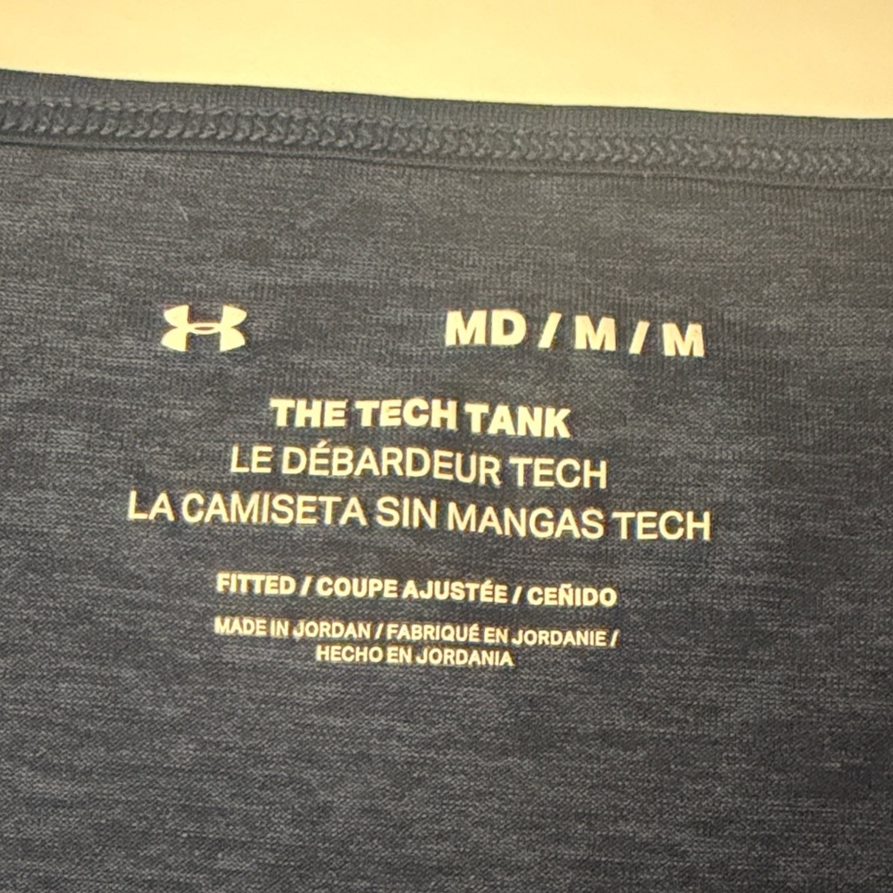 Under Armour The Tech Tank Dark Blue Athletic Tank Top Shirt 2022 - Picture 4 of 8